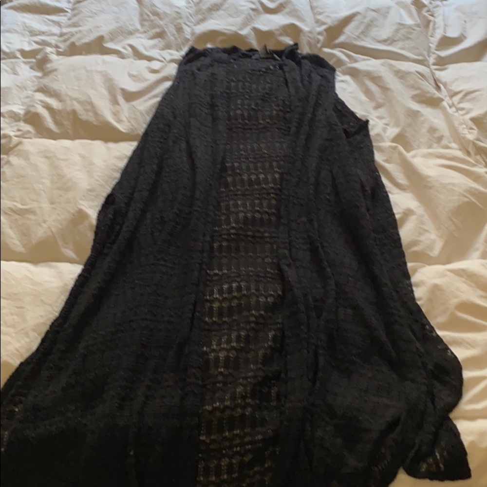 Sleeveless cardigan